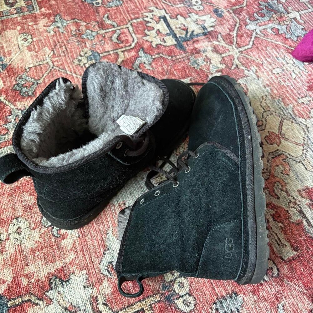Ugg Men's Black and Brown Boots